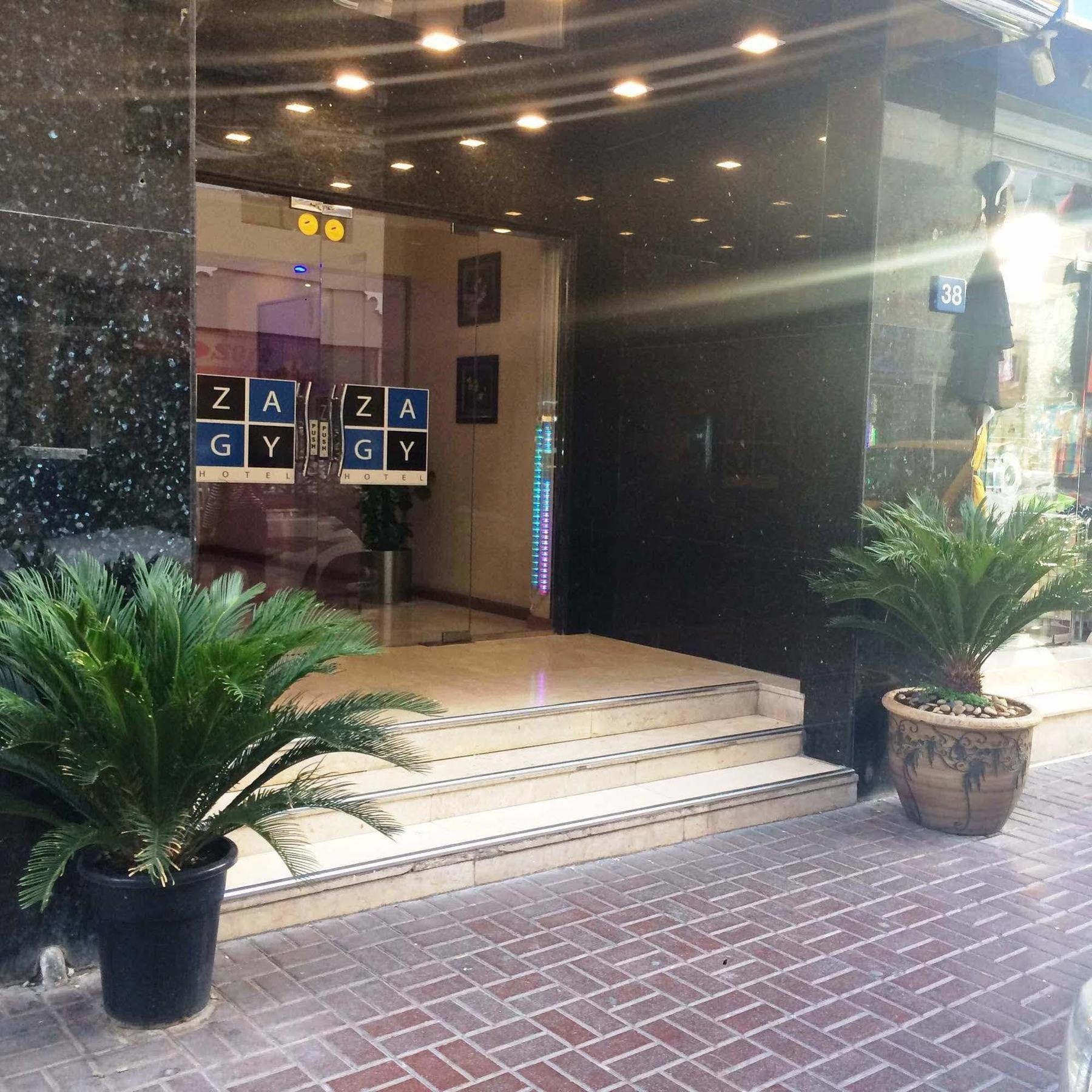 Zagy Hotel Dubai Exterior foto